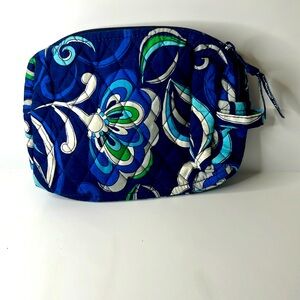 Vera Bradley cosmetic bag for women